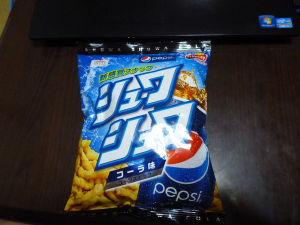 コーンスナックシュワシュワコーラ (1)