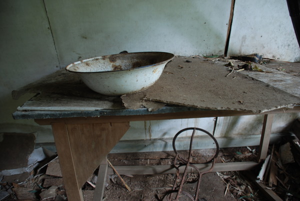 稲取天然痘隔離病棟 (12)