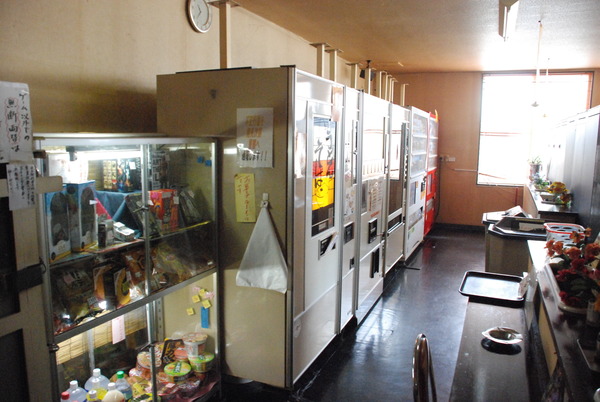 ビックチェイス神川店 (2)