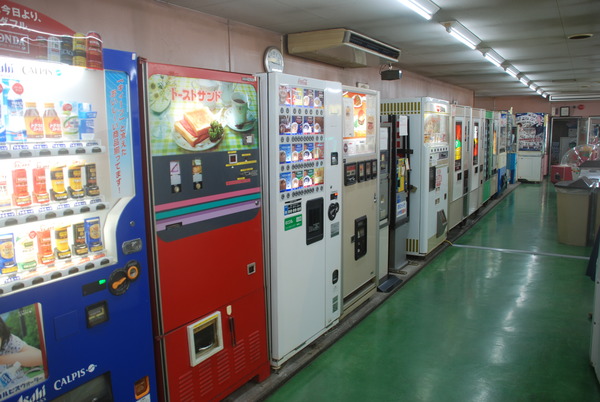 ピットイン77 (3)